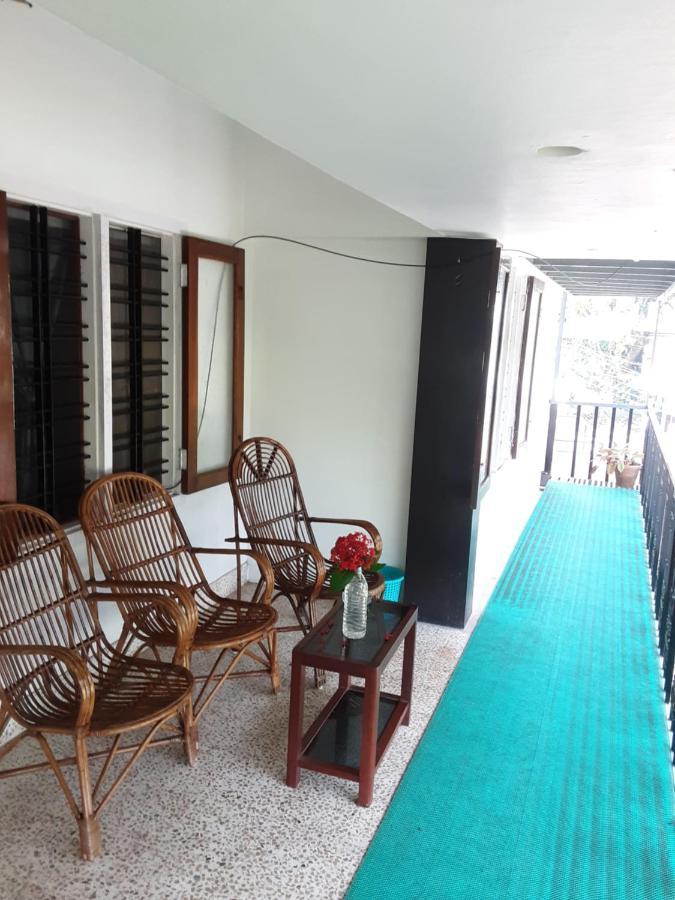 Paradise Inn Guest House Alappuzha Buitenkant foto