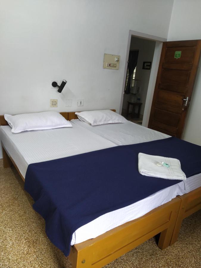 Paradise Inn Guest House Alappuzha Kamer foto
