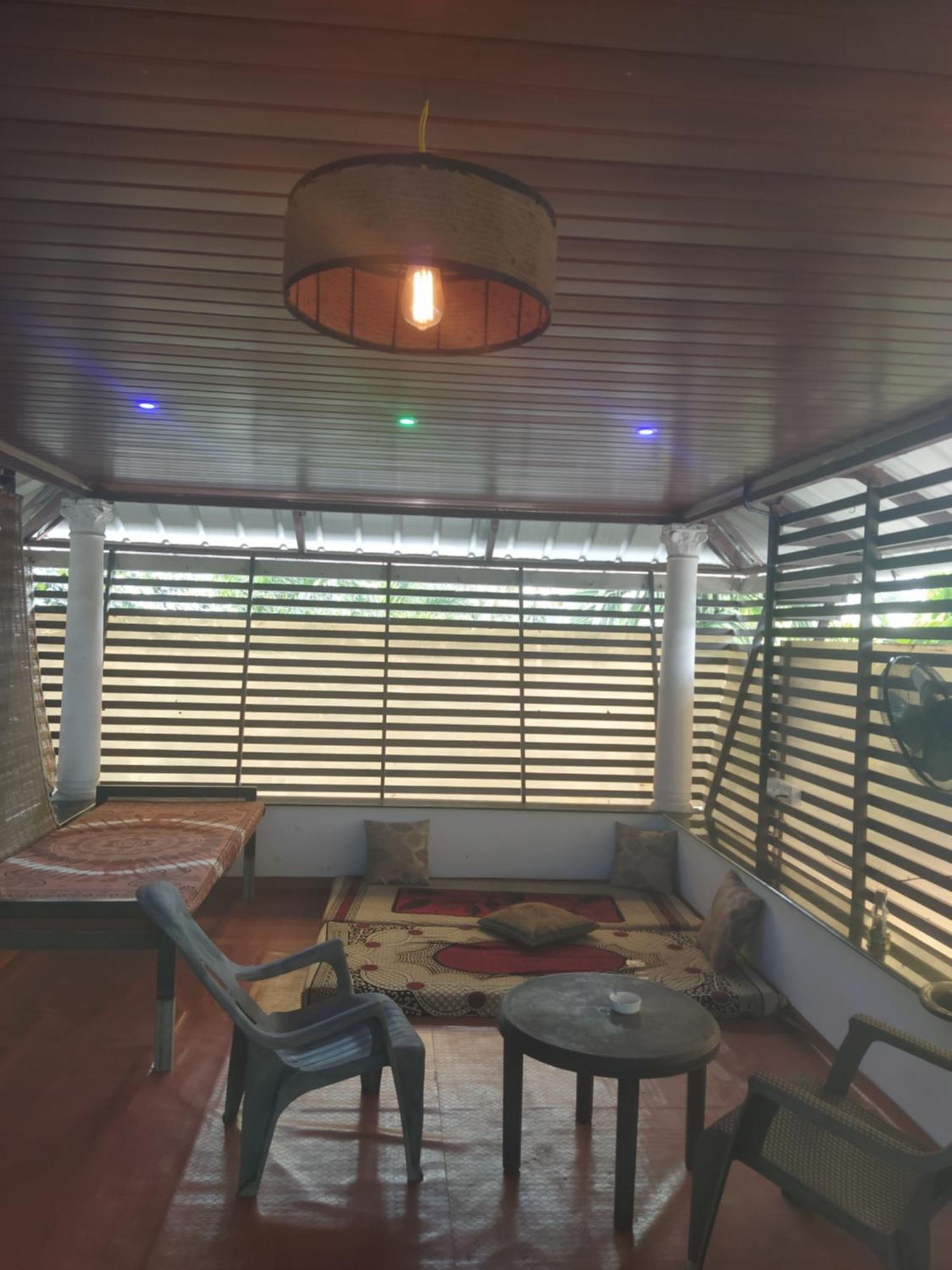 Paradise Inn Guest House Alappuzha Buitenkant foto